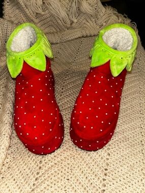 Dolls kill strawberry shortcake boots